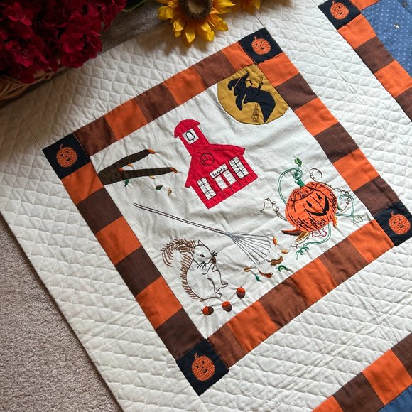 Halloween Applique, Embroidery, and Patchwork Lap Quilt - Picture 14 of 15